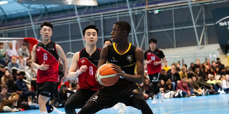 世预赛前瞻：国足主场迎战澳大利亚，伊万科维奇能否出奇制胜？.